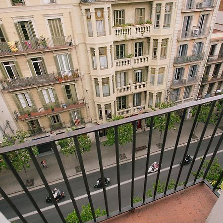 Pension Norma Barcelona Exterior photo